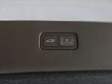 2023 Genesis GV80 с пробегом 53 750 км