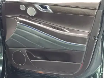 2023 Genesis GV80 с пробегом 82 569 км