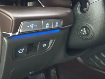 2023 Genesis GV80 с пробегом 82 569 км