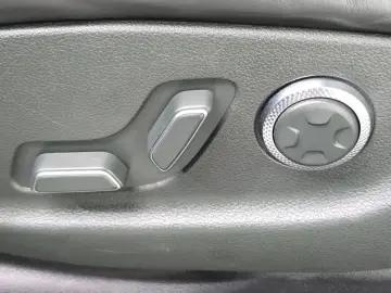 2023 Genesis GV80 с пробегом 82 569 км