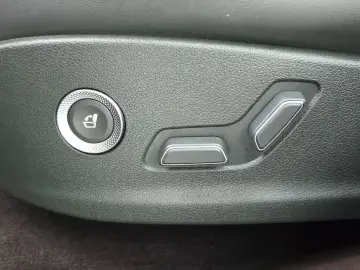 2023 Genesis GV80 с пробегом 82 569 км