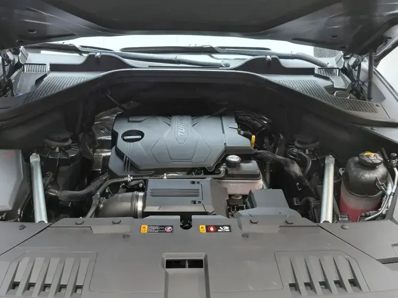 2023 Genesis GV80 с пробегом 28 133 км