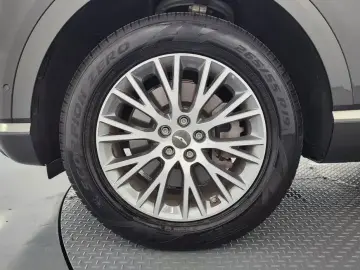 2023 Genesis GV80 с пробегом 47 442 км