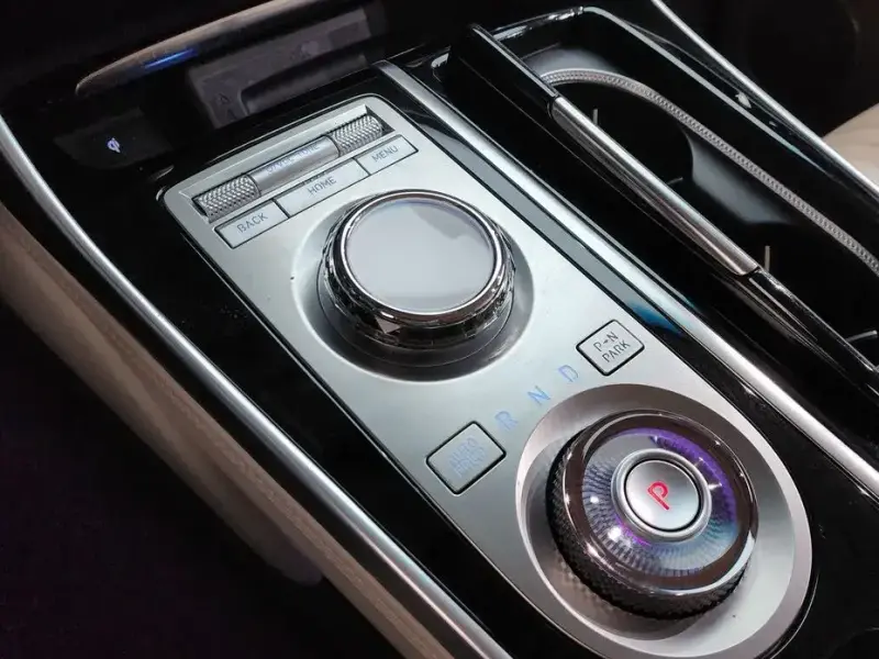 2023 Genesis GV80 с пробегом 47 442 км