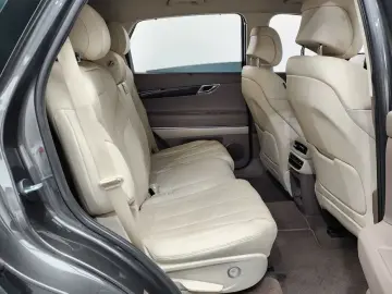 2023 Genesis GV80 с пробегом 47 442 км