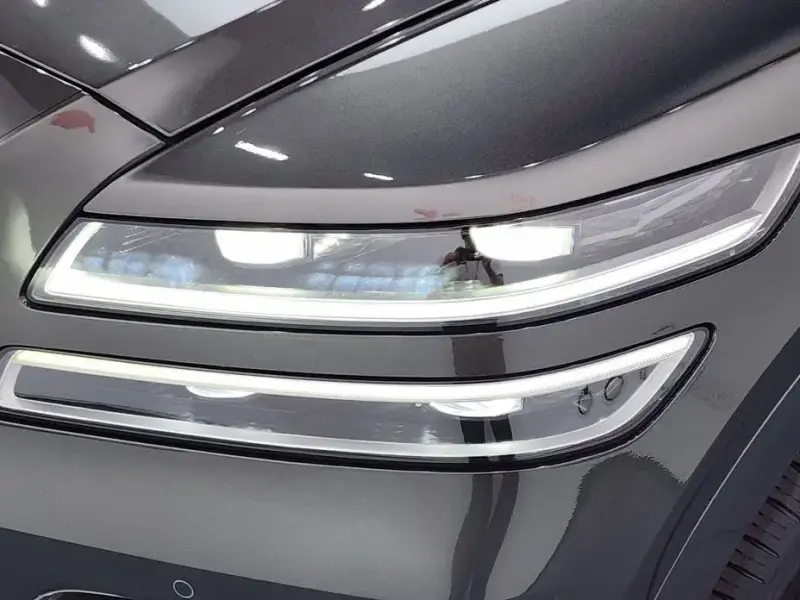 2023 Genesis GV80 с пробегом 47 442 км