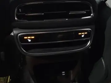 2023 Genesis GV80 с пробегом 35 838 км