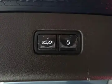 2023 Genesis GV80 с пробегом 35 838 км