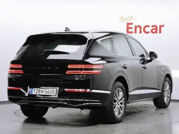 2023 Genesis GV80 с пробегом 48 416 км