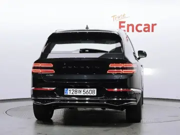 2023 Genesis GV80 с пробегом 48 416 км