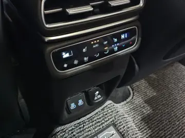 2023 Genesis GV80 с пробегом 48 416 км