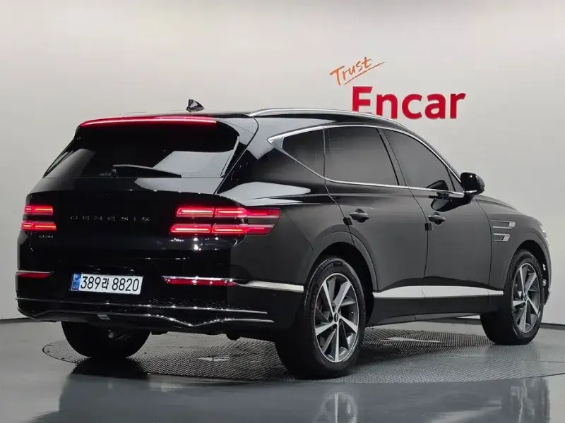 2023 Genesis GV80 с пробегом 41 389 км