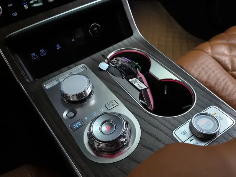 2023 Genesis GV80 с пробегом 41 389 км