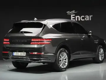 2023 Genesis GV80 с пробегом 36 103 км
