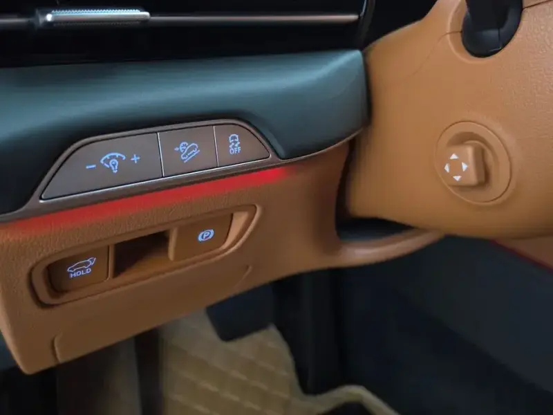 2023 Genesis GV80 с пробегом 41 389 км
