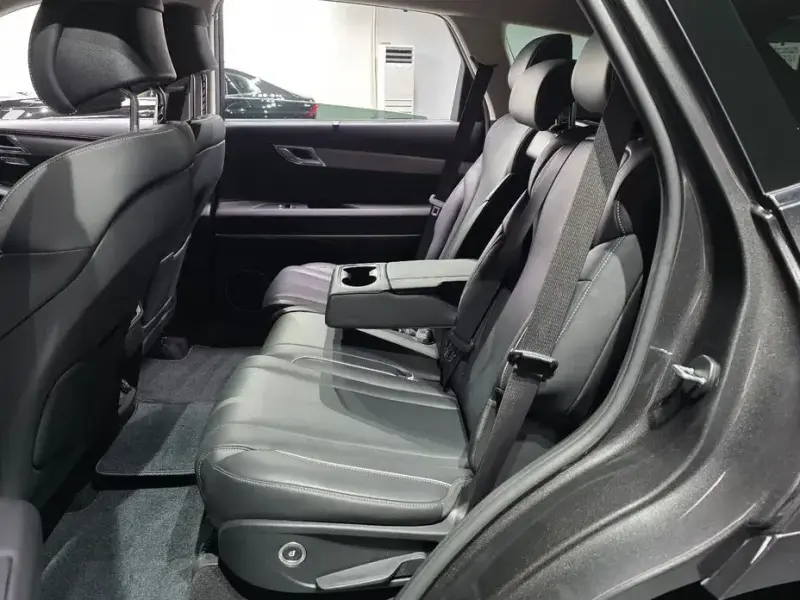 2023 Genesis GV80 с пробегом 36 103 км