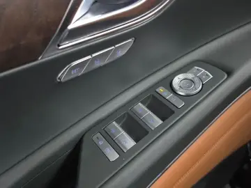 2023 Genesis GV80 с пробегом 41 389 км
