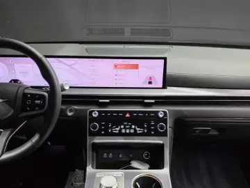 2023 Genesis GV80 с пробегом 36 103 км