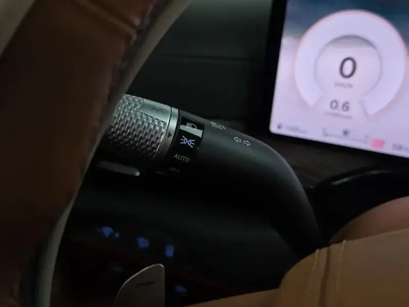 2023 Genesis GV80 с пробегом 41 389 км