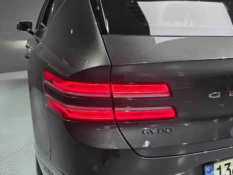 2023 Genesis GV80 с пробегом 36 103 км