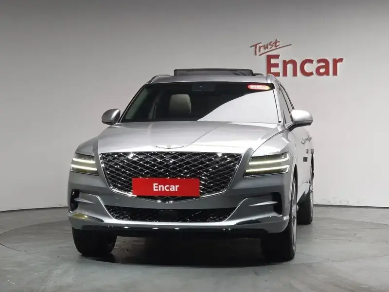 2023 Genesis GV80 с пробегом 21 922 км