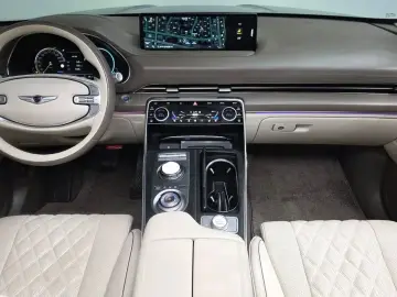 2023 Genesis GV80 с пробегом 21 922 км