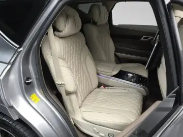 2023 Genesis GV80 с пробегом 21 922 км