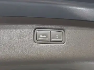 2023 Genesis GV80 с пробегом 21 922 км