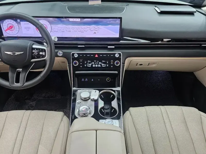 2023 Genesis GV80 с пробегом 50 928 км