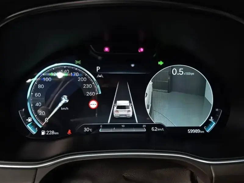 2023 Genesis GV80 с пробегом 59 989 км