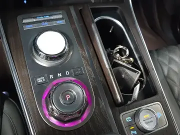 2023 Genesis GV80 с пробегом 59 989 км