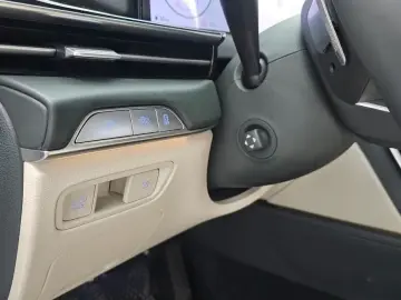 2023 Genesis GV80 с пробегом 50 928 км