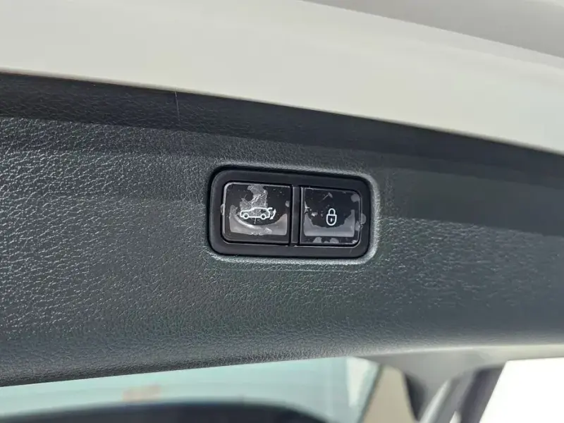 2023 Genesis GV80 с пробегом 50 928 км