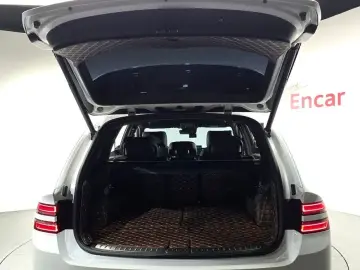 2023 Genesis GV80 с пробегом 59 989 км
