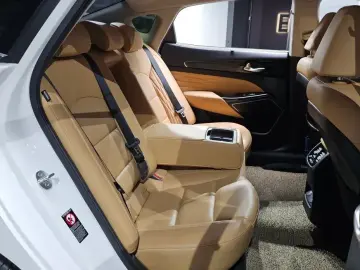 2020 Kia K7 с пробегом 88 621 км