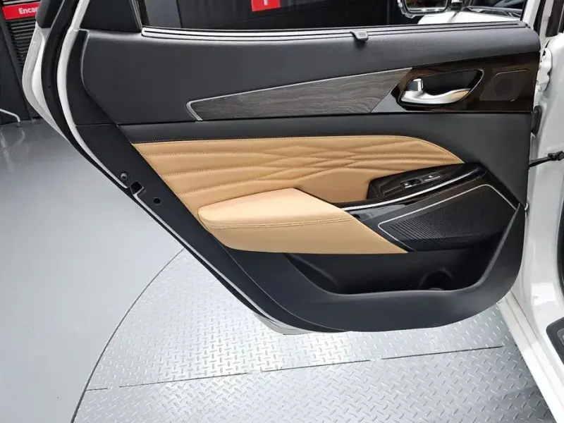 2020 Kia K7 с пробегом 88 621 км