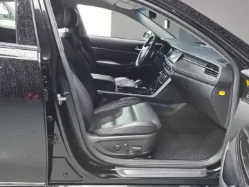2020 Kia K7 с пробегом 37 551 км