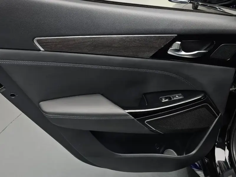 2019 Kia K7 с пробегом 73 098 км
