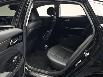 2019 Kia K7 с пробегом 73 098 км