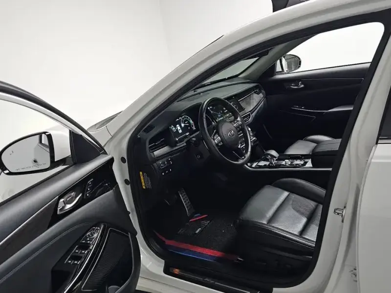 2019 Kia K7 с пробегом 72 319 км