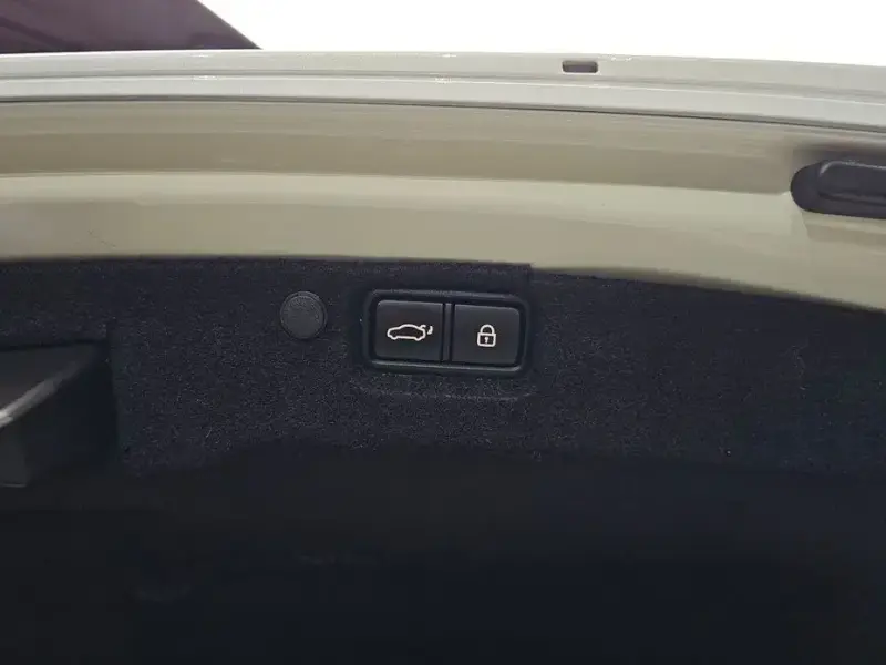 2019 Kia K7 с пробегом 72 319 км