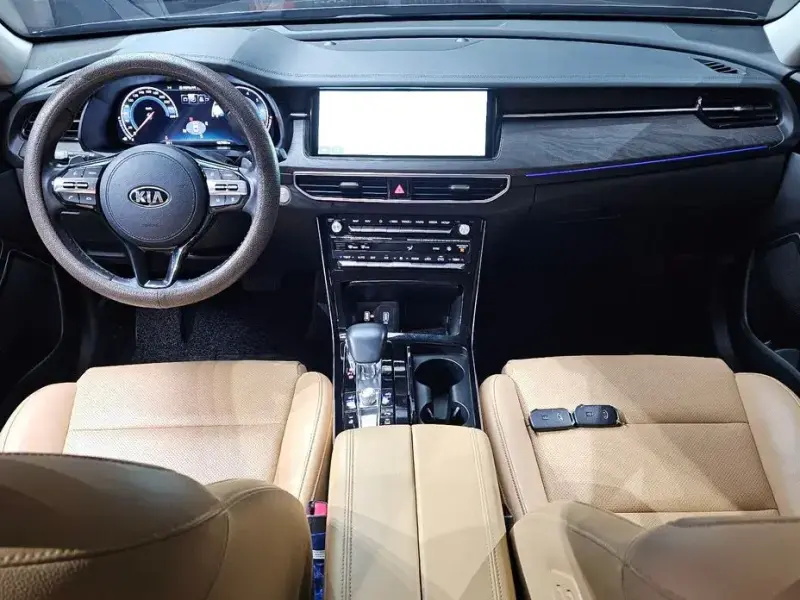2021 Kia K7 с пробегом 42 765 км