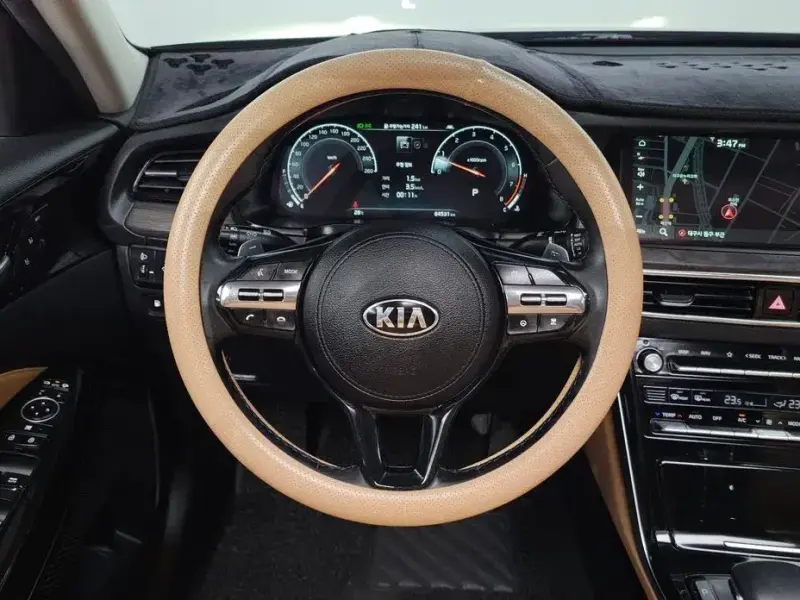 2019 Kia K7 с пробегом 84 531 км