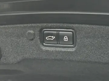 2019 Kia K7 с пробегом 84 531 км