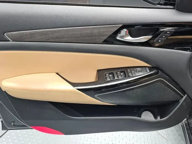 2021 Kia K7 с пробегом 42 765 км
