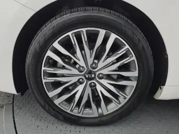 2020 Kia K7 с пробегом 86 332 км