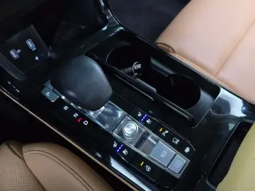 2021 Kia K7 с пробегом 76 185 км