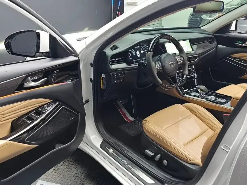 2020 Kia K7 с пробегом 39 732 км