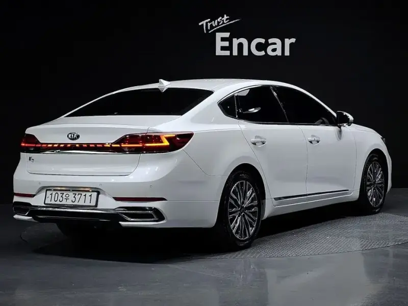 2020 Kia K7 с пробегом 52 592 км