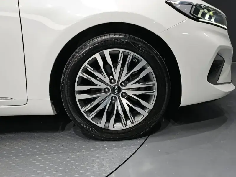 2020 Kia K7 с пробегом 52 592 км